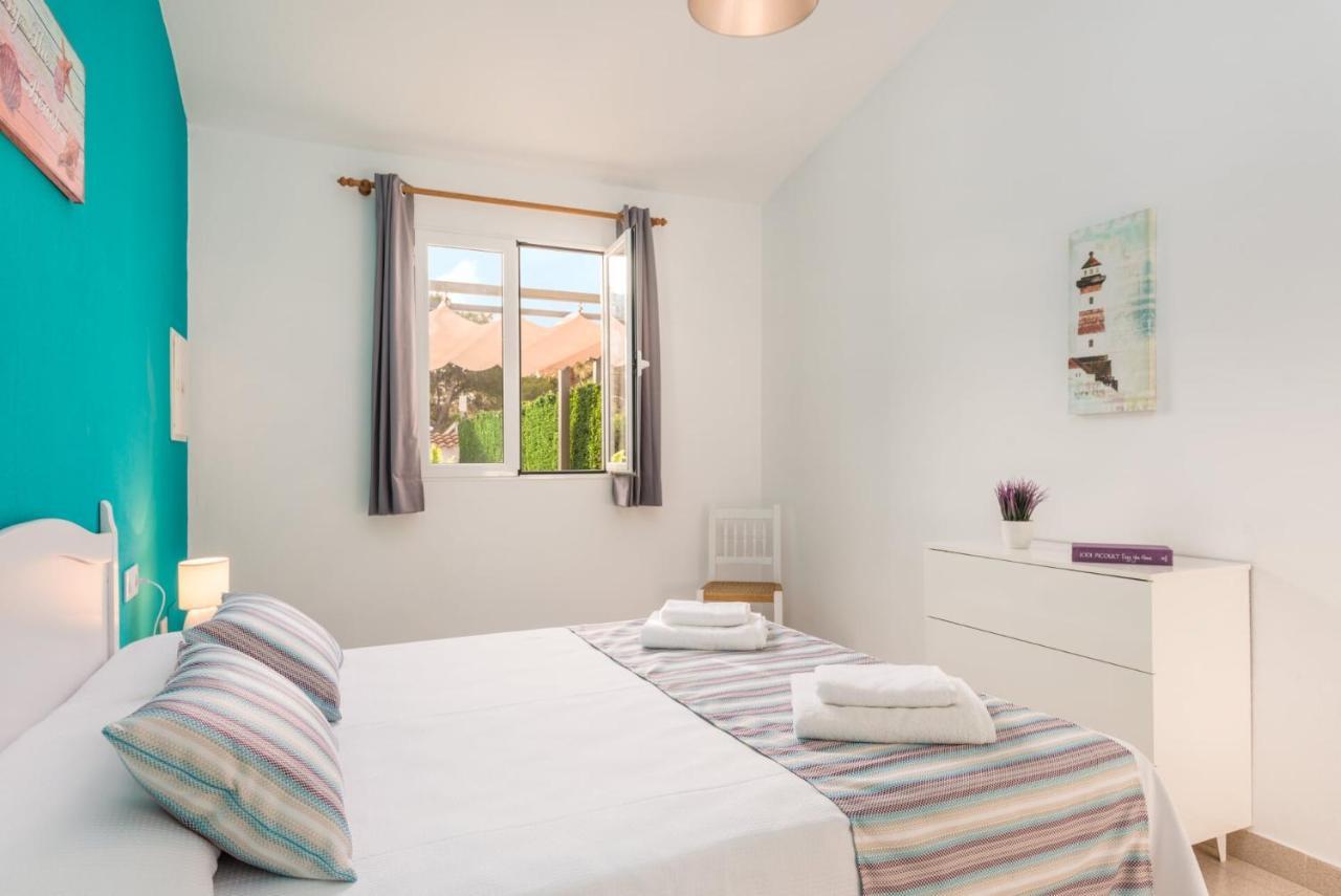 Villas Isi & Ana Mestral Cala'N Blanes  Buitenkant foto