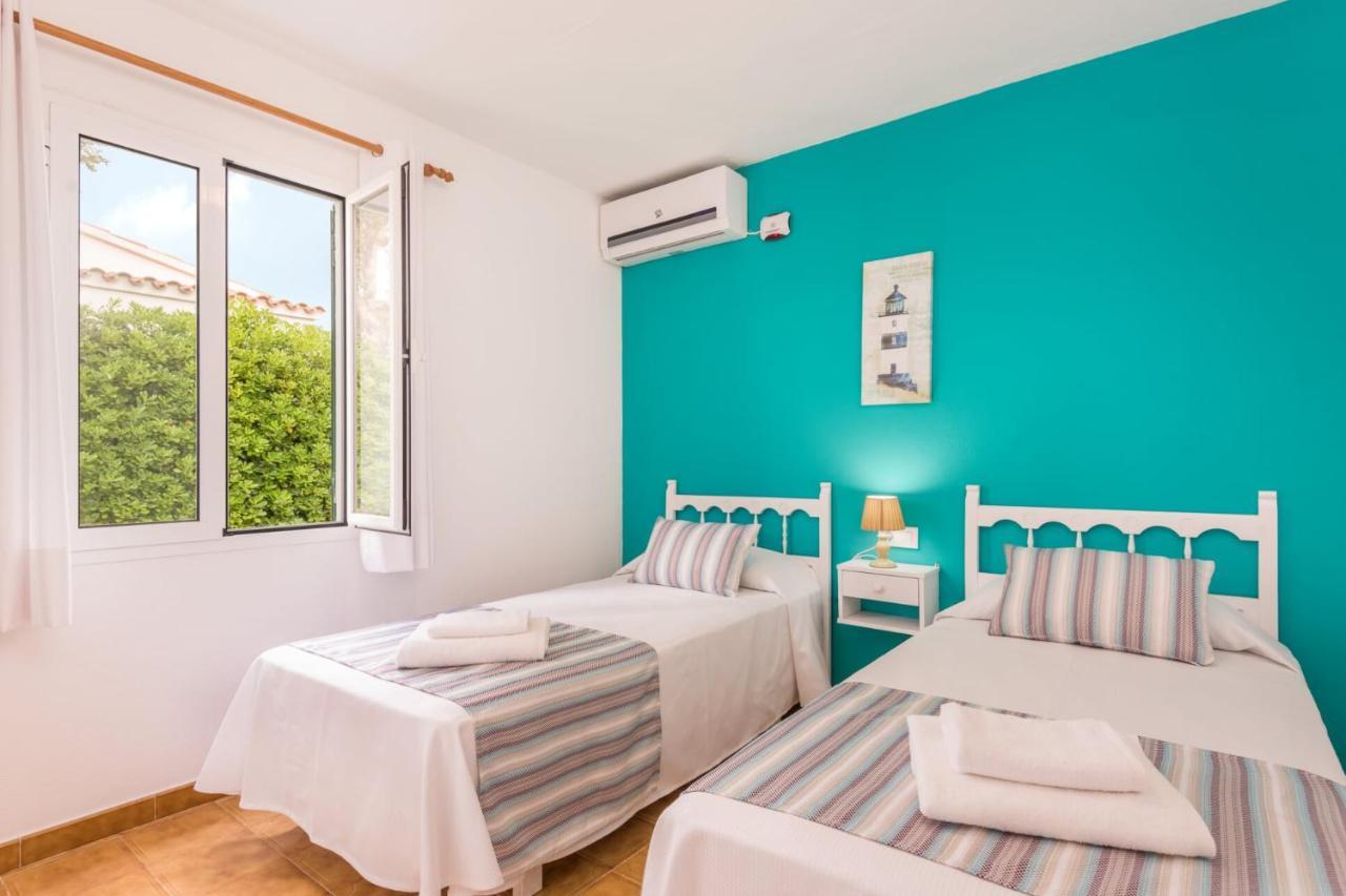 Villas Isi & Ana Mestral Cala'N Blanes  Buitenkant foto